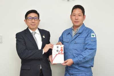 株式会社 鈴和建設