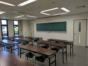会議室C